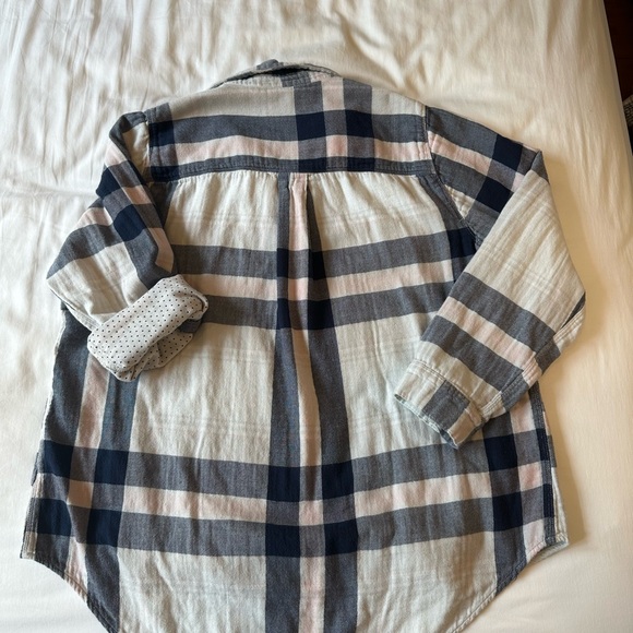 Large Plaid 3/4 sleeve Quarter button up oversized long sleeve - Picture 10 of 10